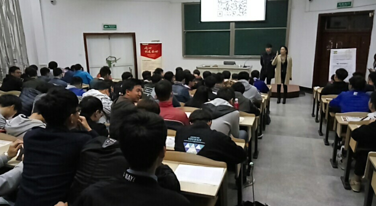 星月门业，为学子们打开新的大门_学院新闻_学院动态_信息学院