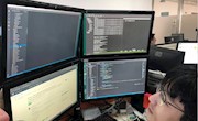 “码农”翘楚，家庭事业双丰收