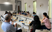 运动会放开怀，茶话会敞心扉