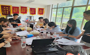 我校蓝天社志愿者协助东阳市蓝天救援队整理公益档案