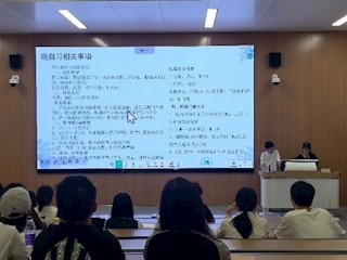 “信”火相传 | 信息学院开展2026级新生班委培训